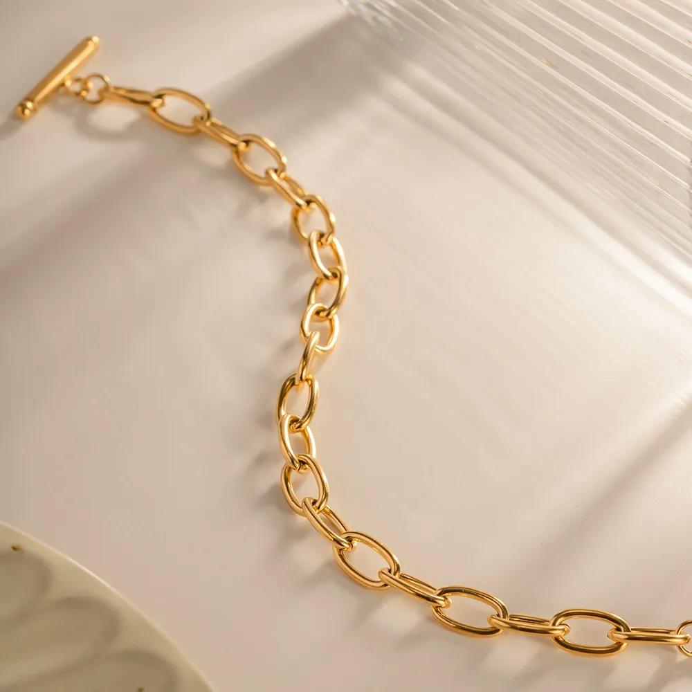 18K Gold-Plated Stainless Steel Toggle Chain Bracelet - Image 2