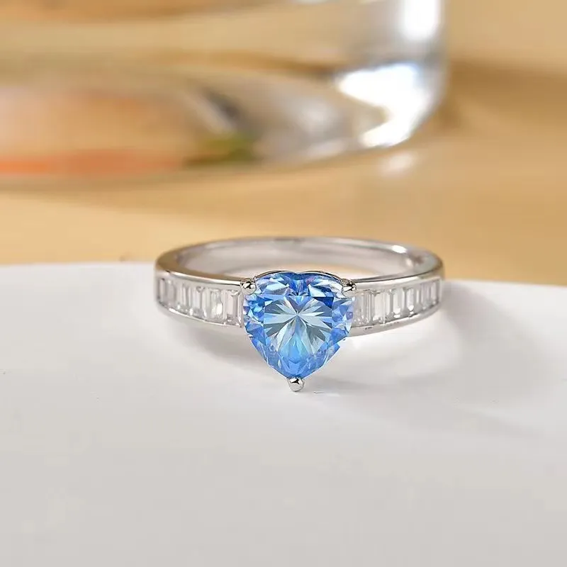 2 Carat Moissanite 925 Sterling Silver Ring - Image 2