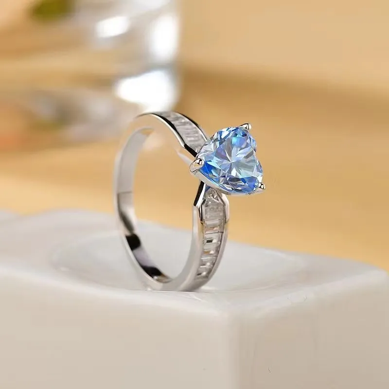 2 Carat Moissanite 925 Sterling Silver Ring - Image 3