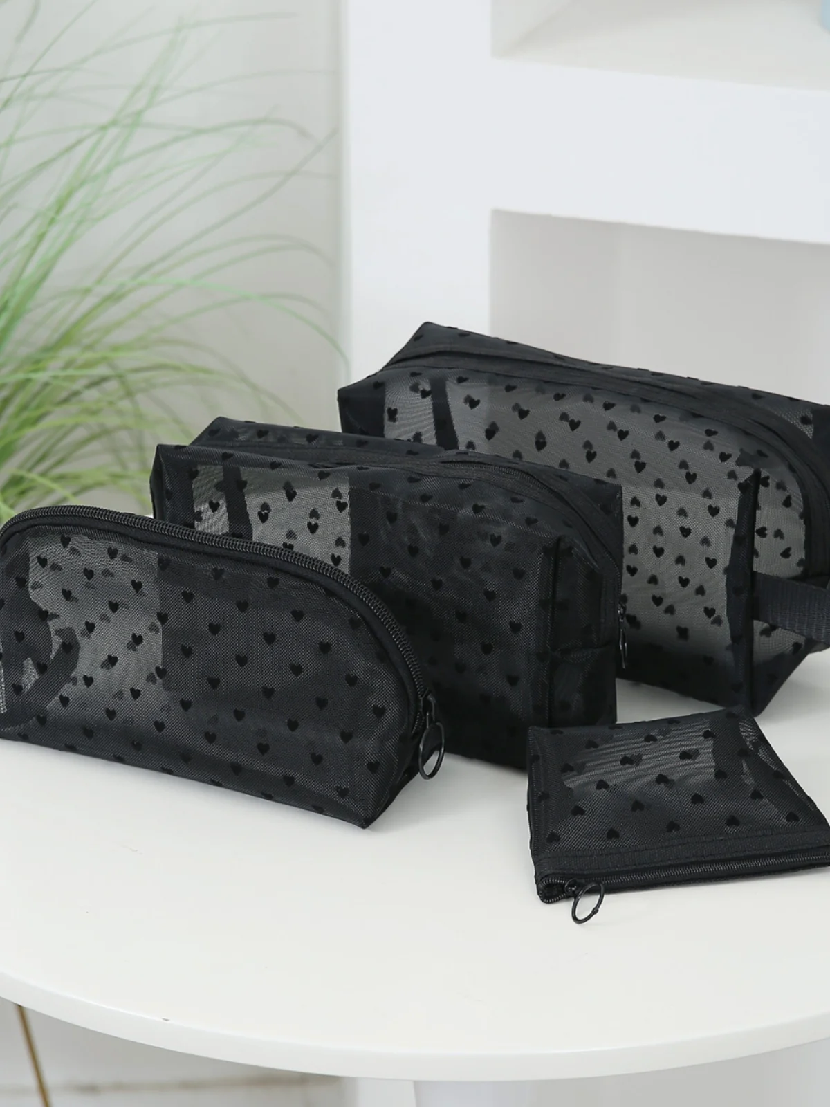 4- Piece Heart Polyester Storage Bag - Image 18