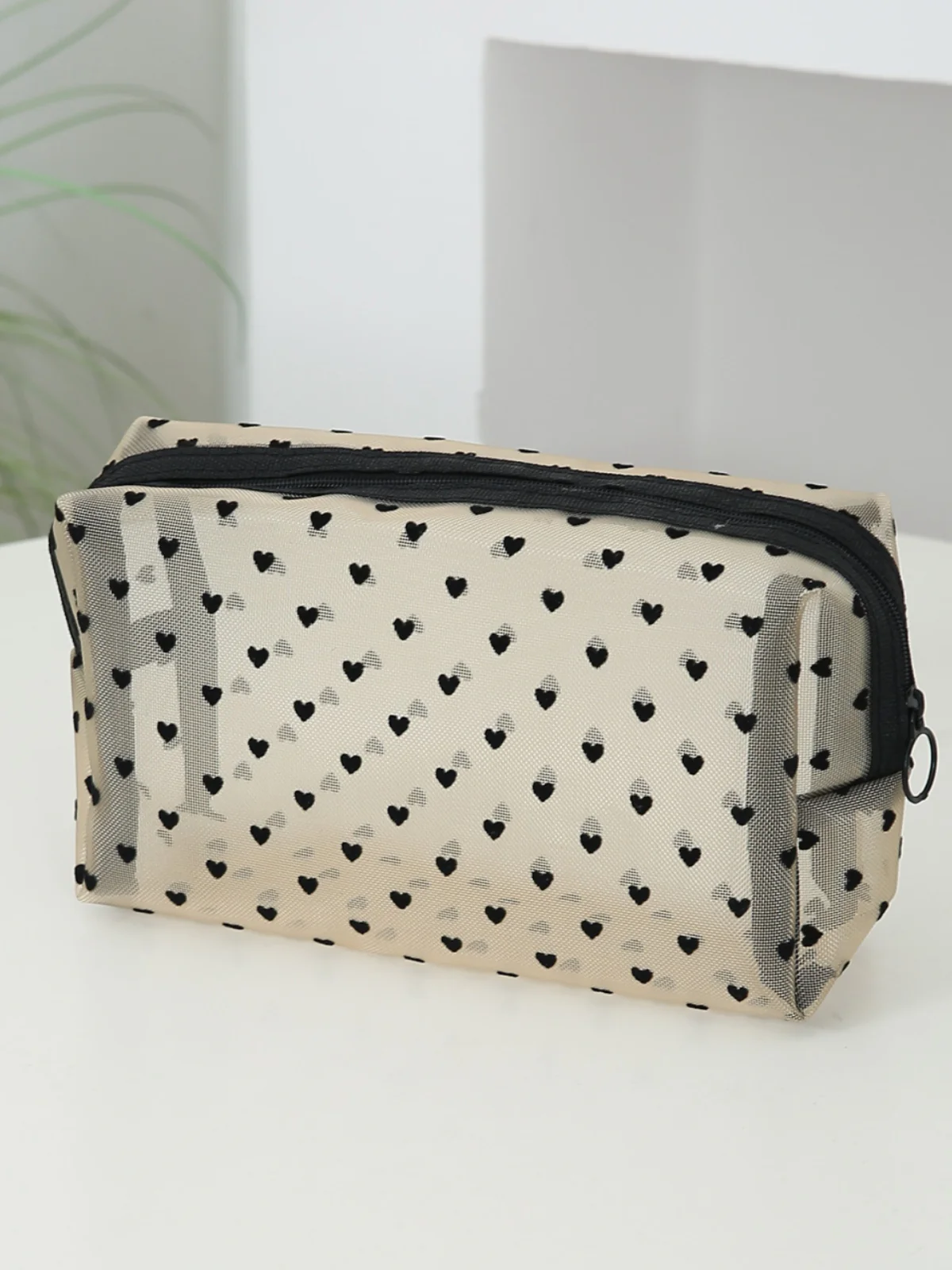 4- Piece Heart Polyester Storage Bag - Image 2