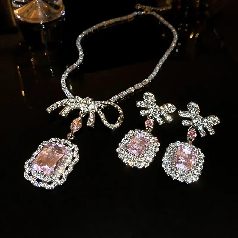Alloy Crystal Geometric Dangle Earrings - Image 6