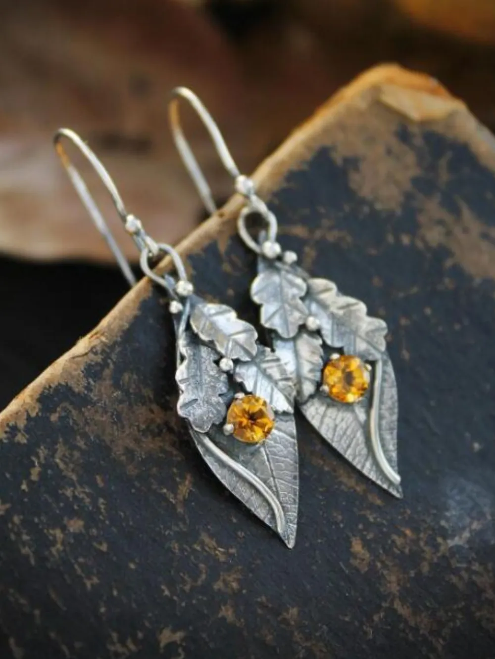 Alloy Rhinestone Leaf Shape Earrings - Image 2