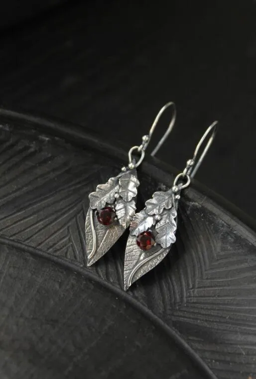 Alloy Rhinestone Leaf Shape Earrings - Image 7