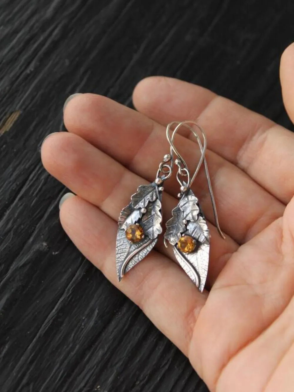 Alloy Rhinestone Leaf Shape Earrings - Image 8