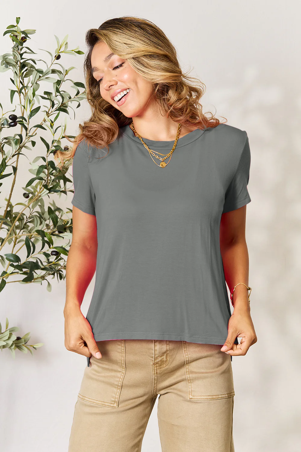 Basic Bae Full Size Round Neck Short Sleeve T-Shirt - Image 11