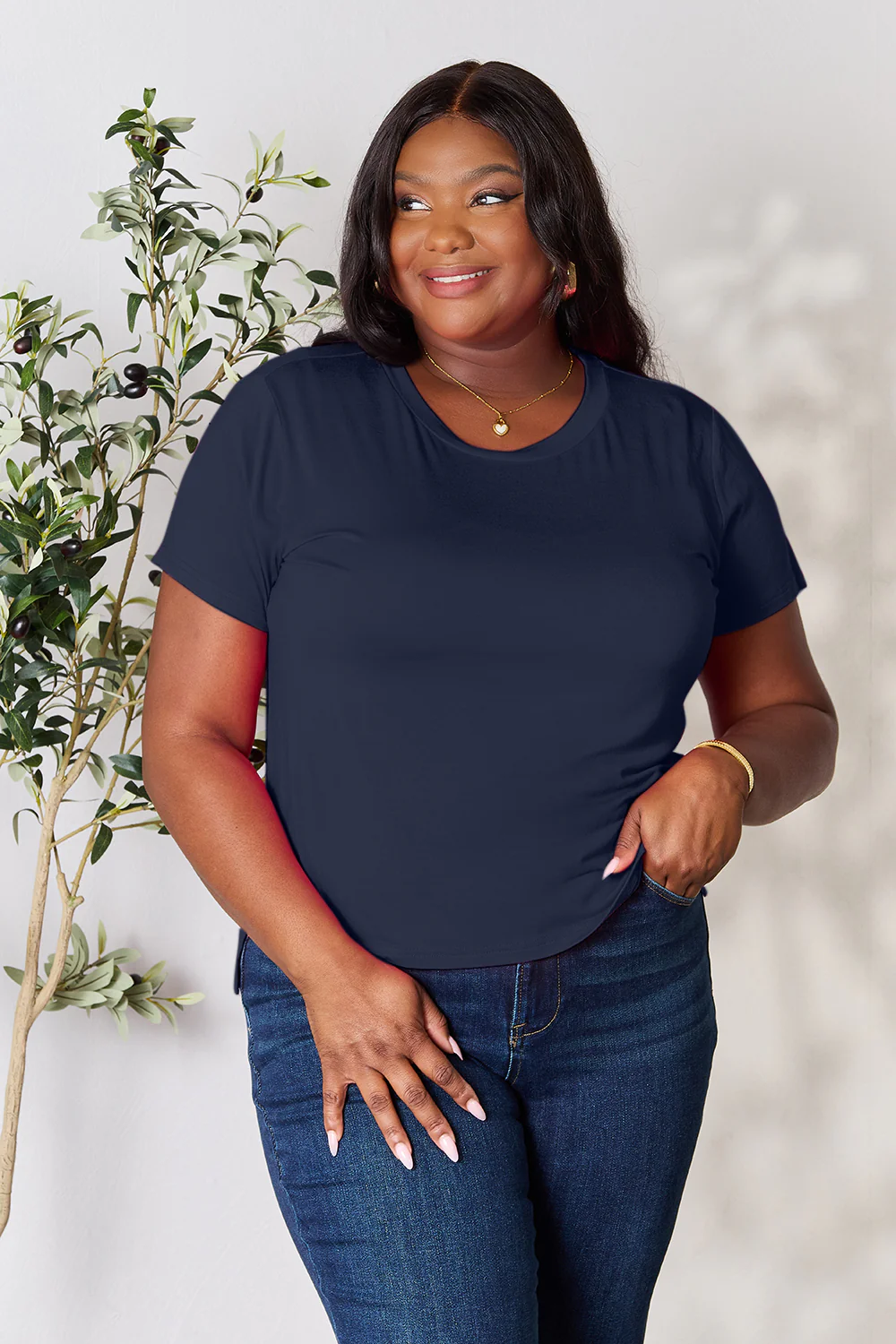 Basic Bae Full Size Round Neck Short Sleeve T-Shirt - Image 9