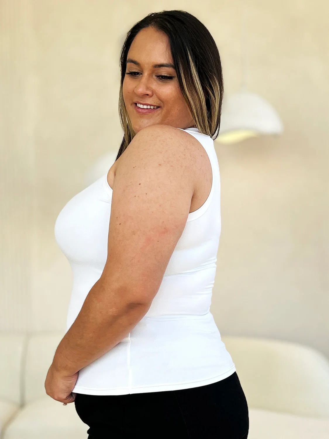 Basic Bae Full Size Round Neck Slim Tank - Image 3