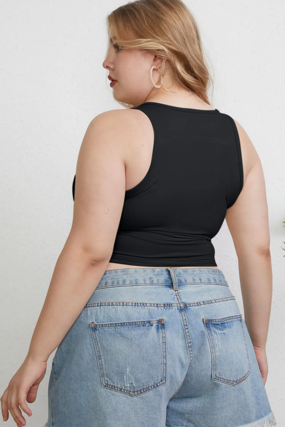 Basic Bae Full Size Round Neck Slim Tank - Image 6