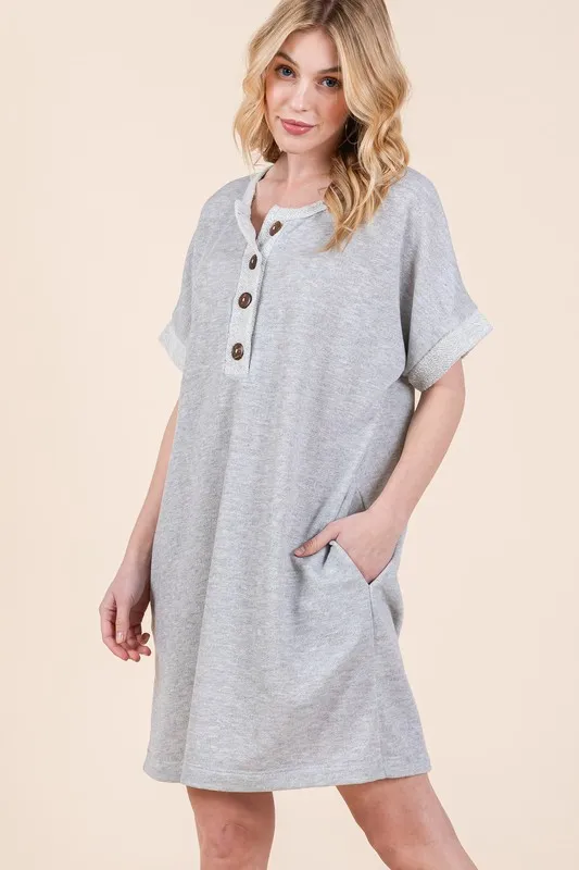 BOMBOM Casual Contrast Trim Henley Dress - Image 4