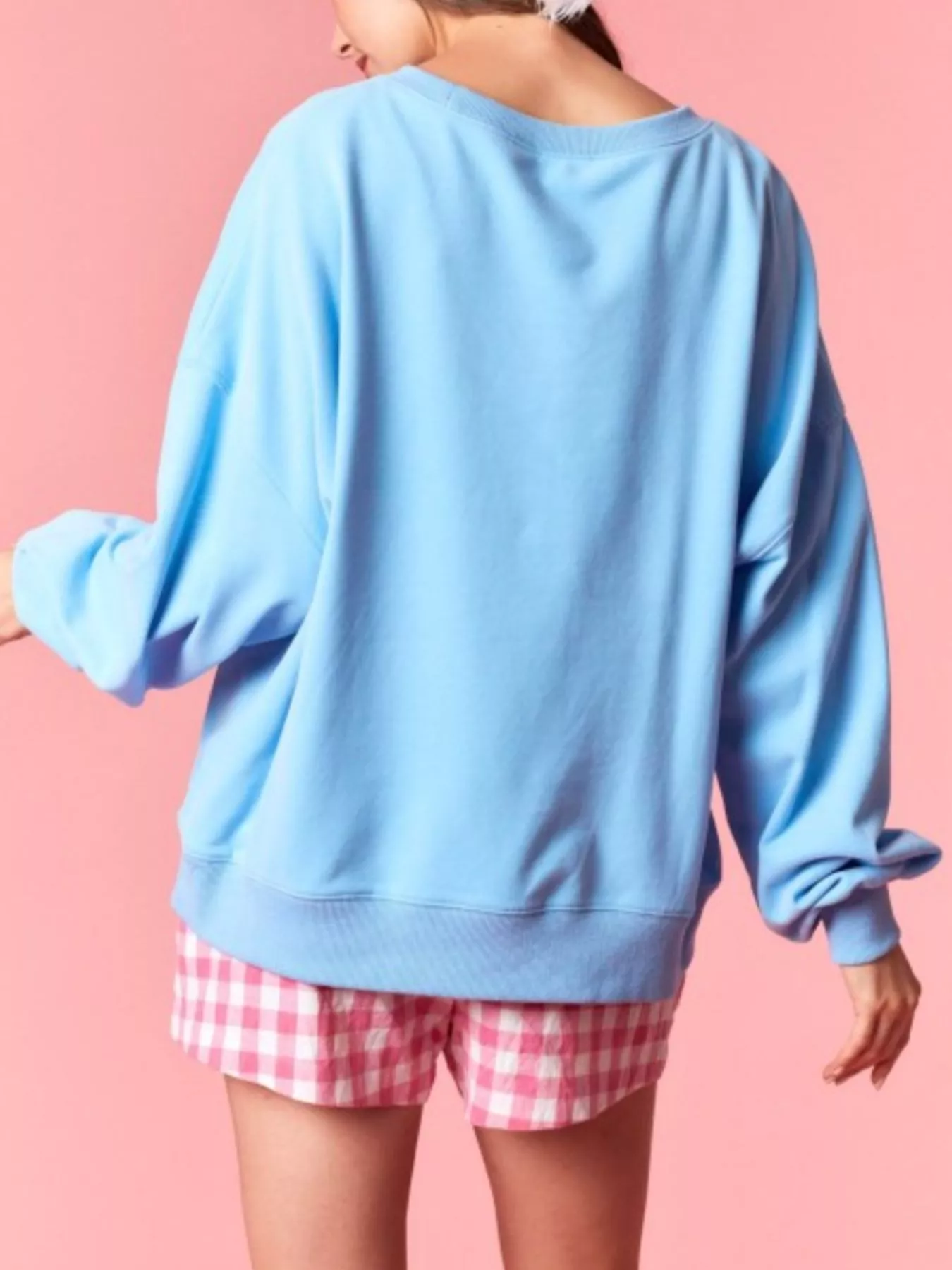 Bow Crew Neck Sweatshirt - Image 15