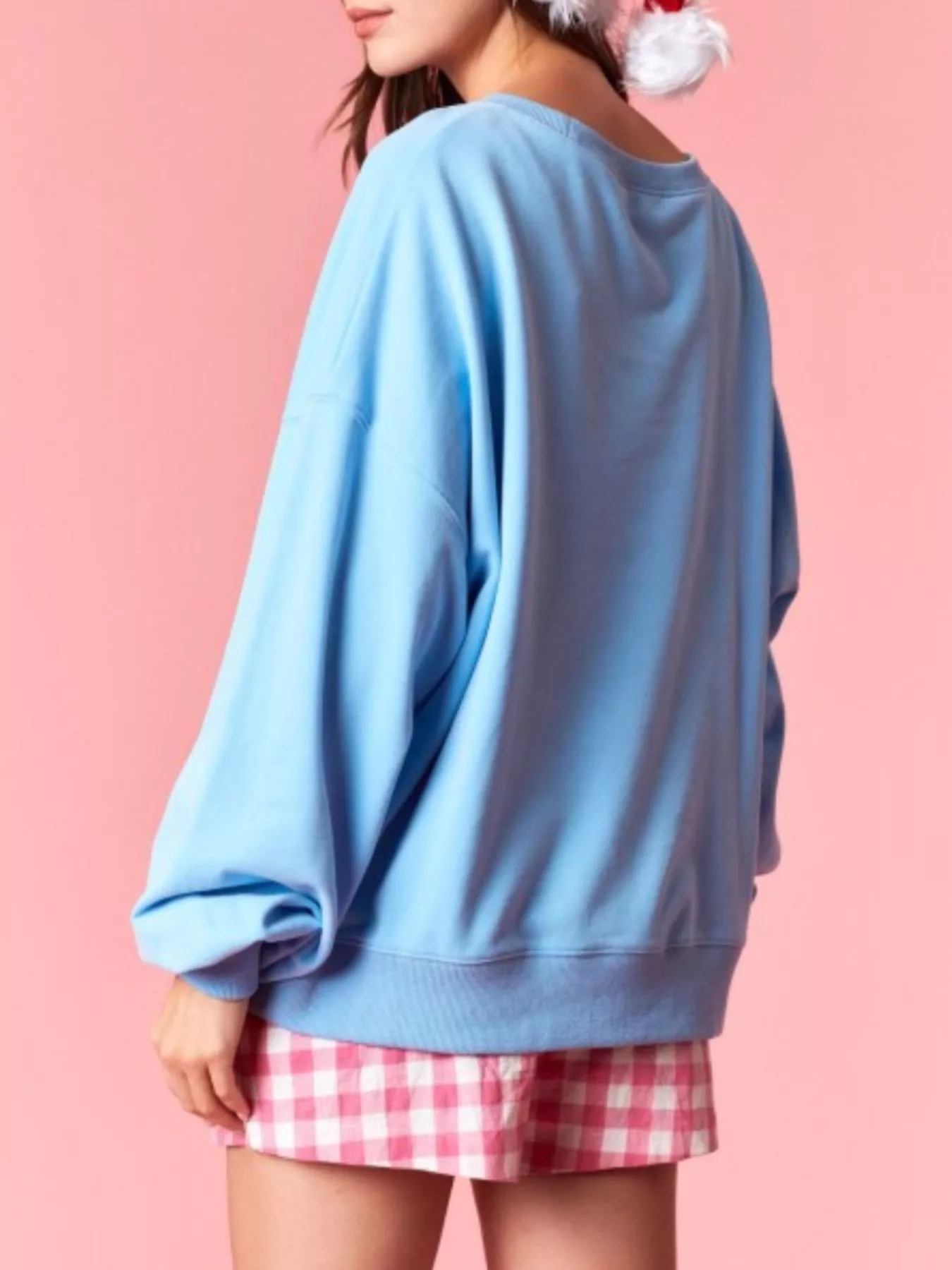 Bow Crew Neck Sweatshirt - Image 16