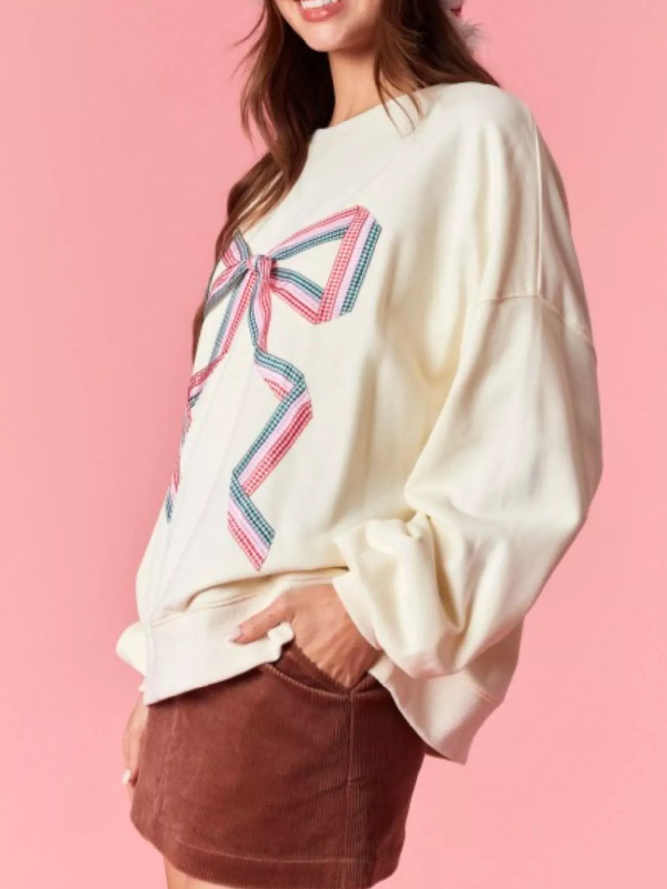 Bow Crew Neck Sweatshirt - Image 21