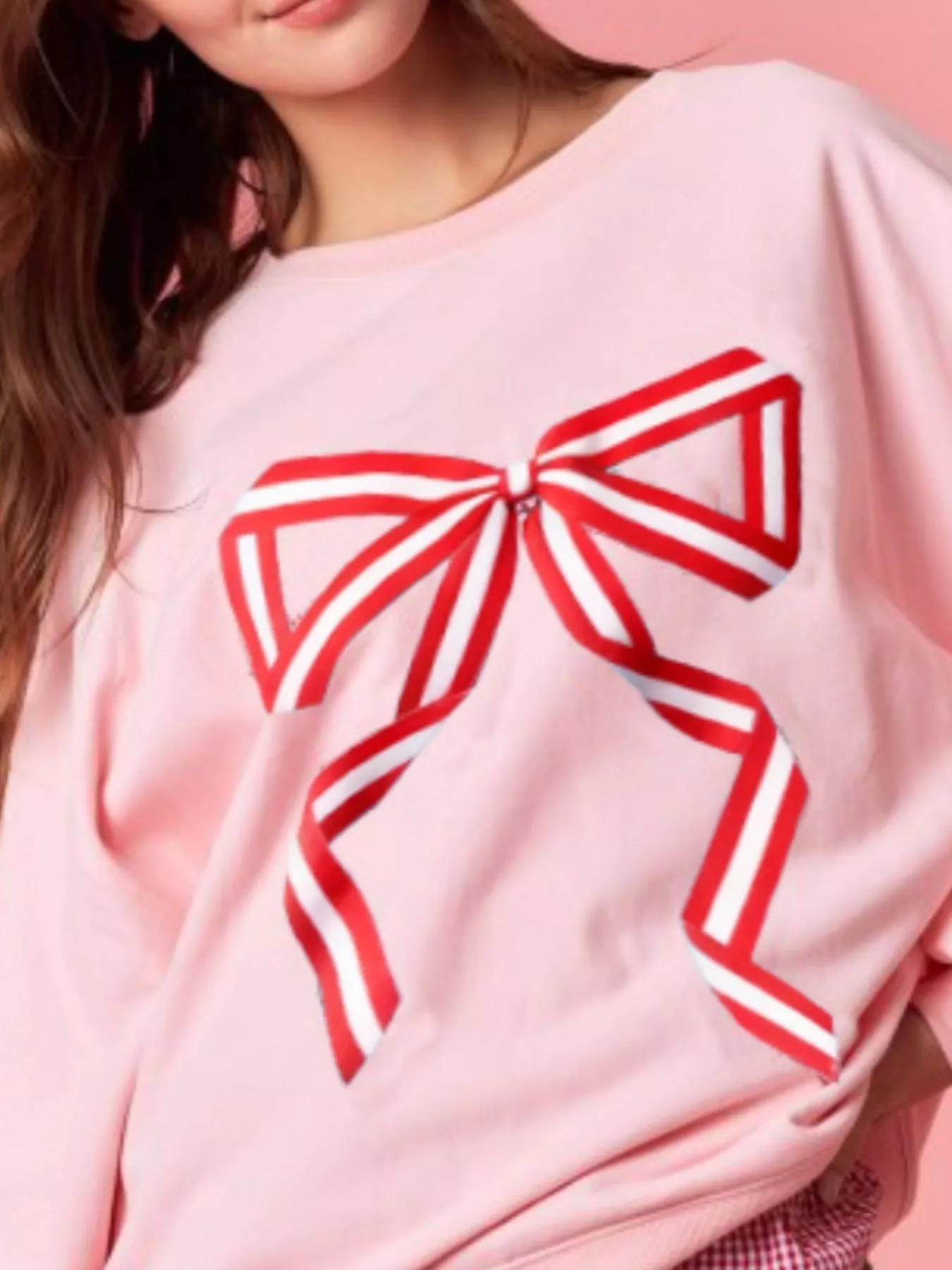 Bow Crew Neck Sweatshirt - Image 30