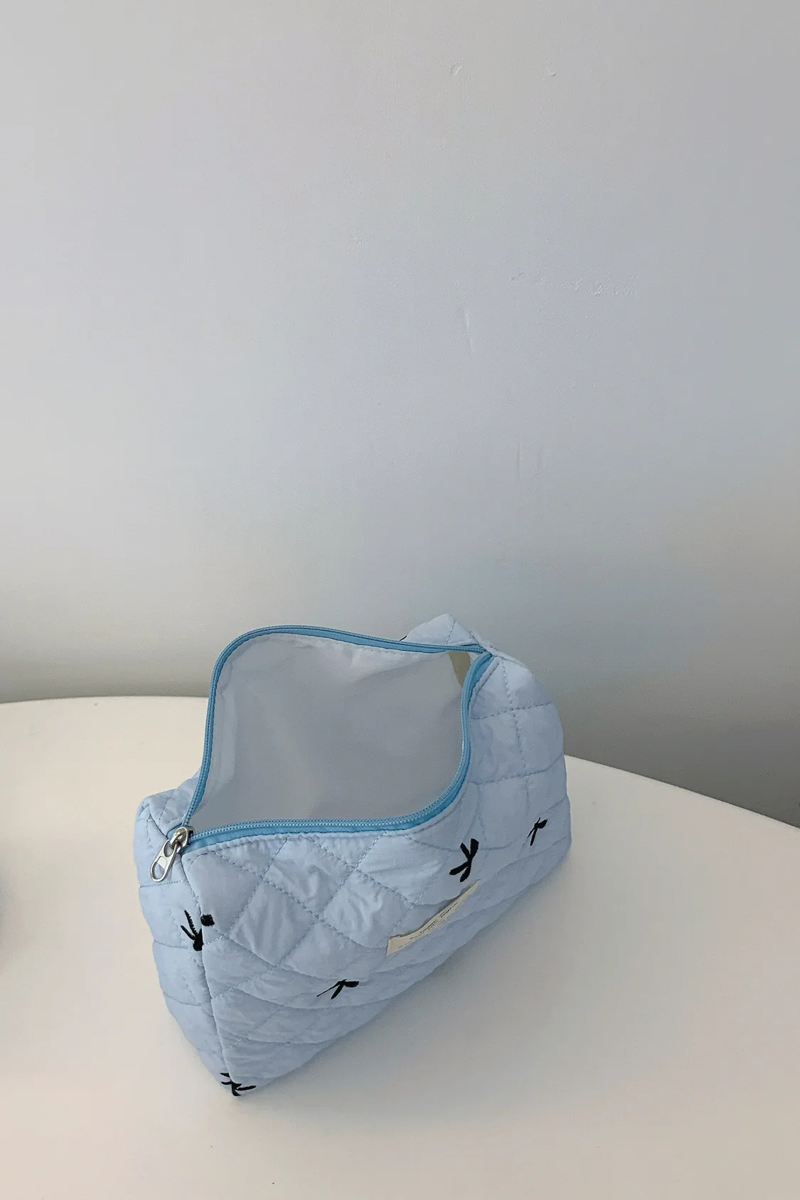 Bow Embroidered Quilted Storage Bag - Image 9