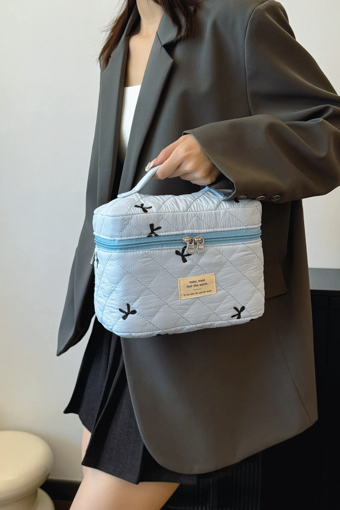 Bow Embroidered Quilted Storage Bag with Zip - Image 15
