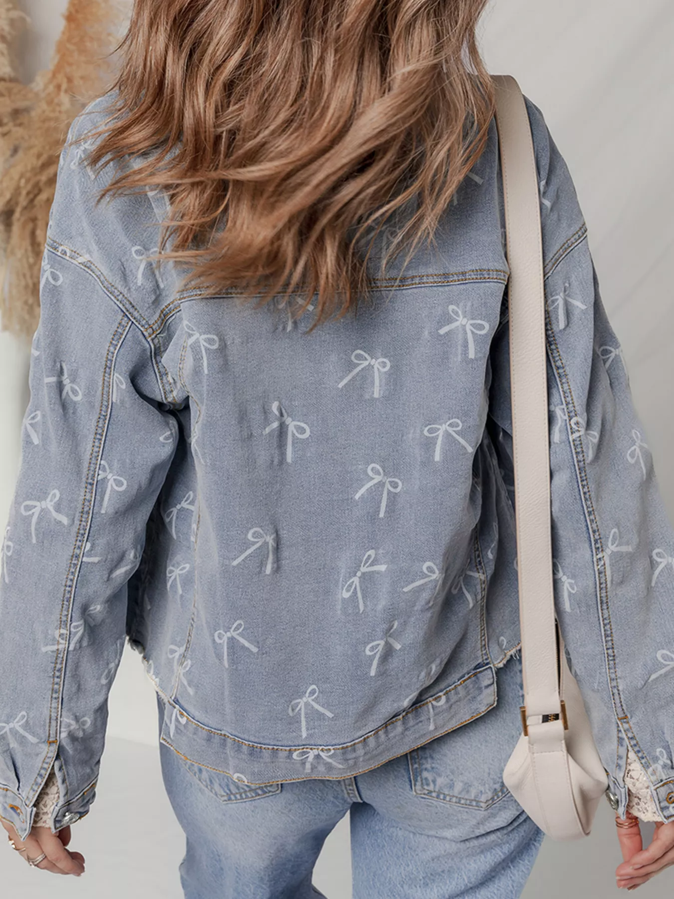 Bow Knot Print Light Wash Raw Hem Denim Jacket - Image 2