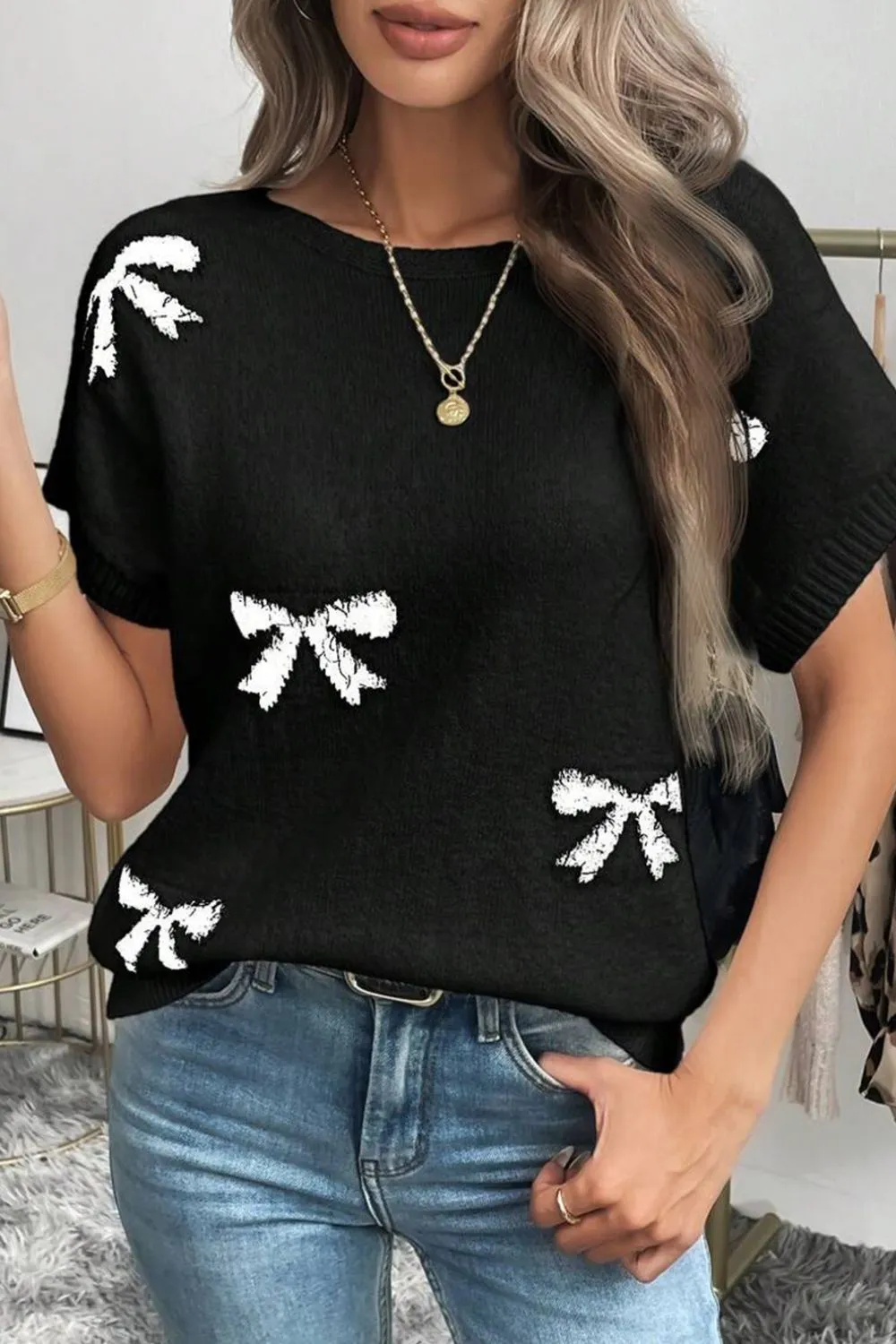 Bow Pattern Knit Short Sleeve Sweater - Image 14