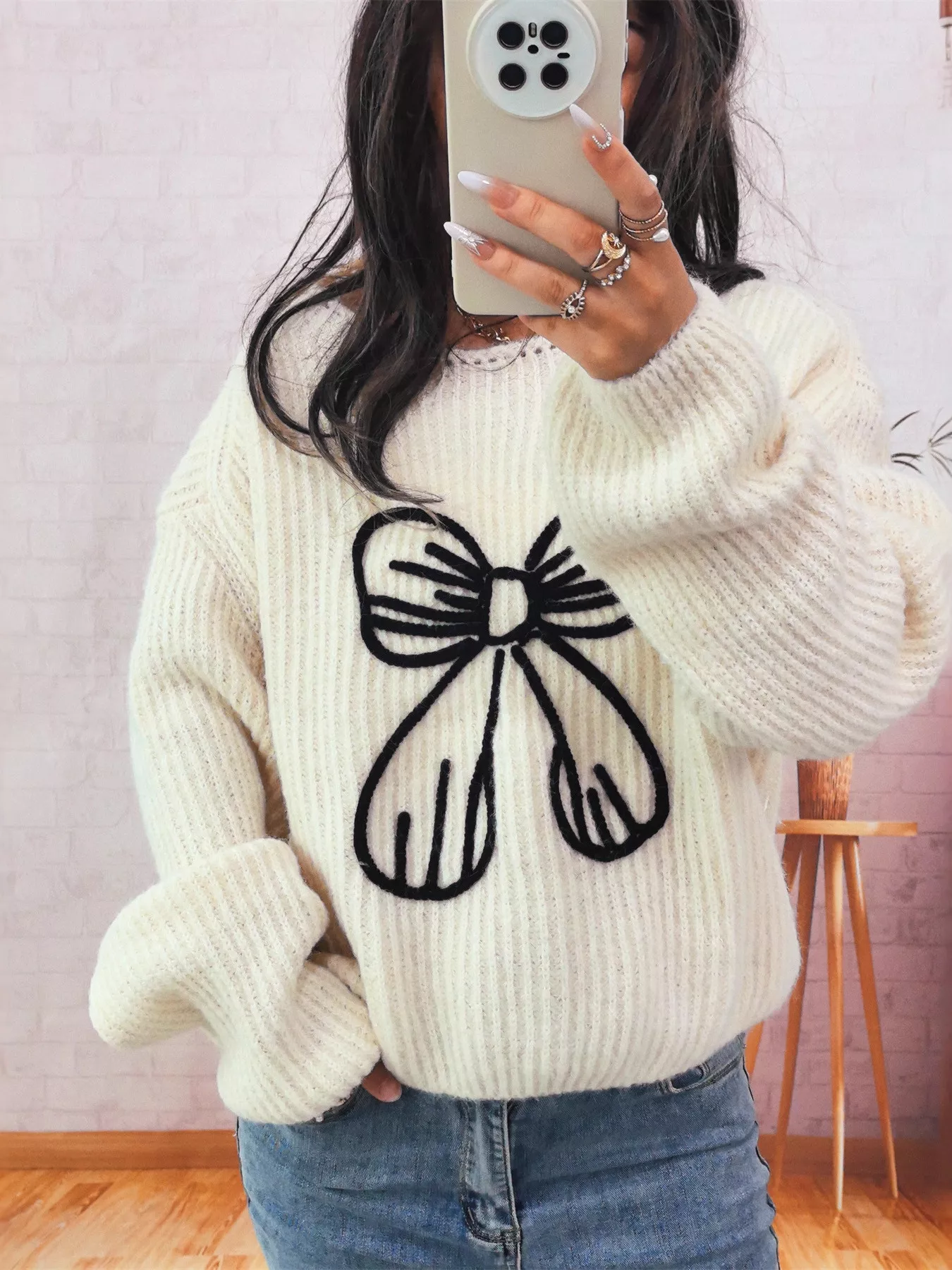 Bow Round Neck Long Sleeve Sweater - Image 6
