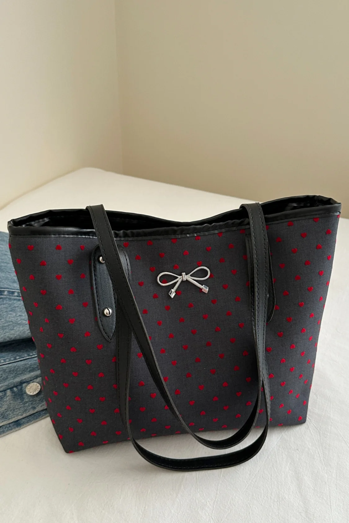 Bow Trim Polyester Tote Bag - Image 14