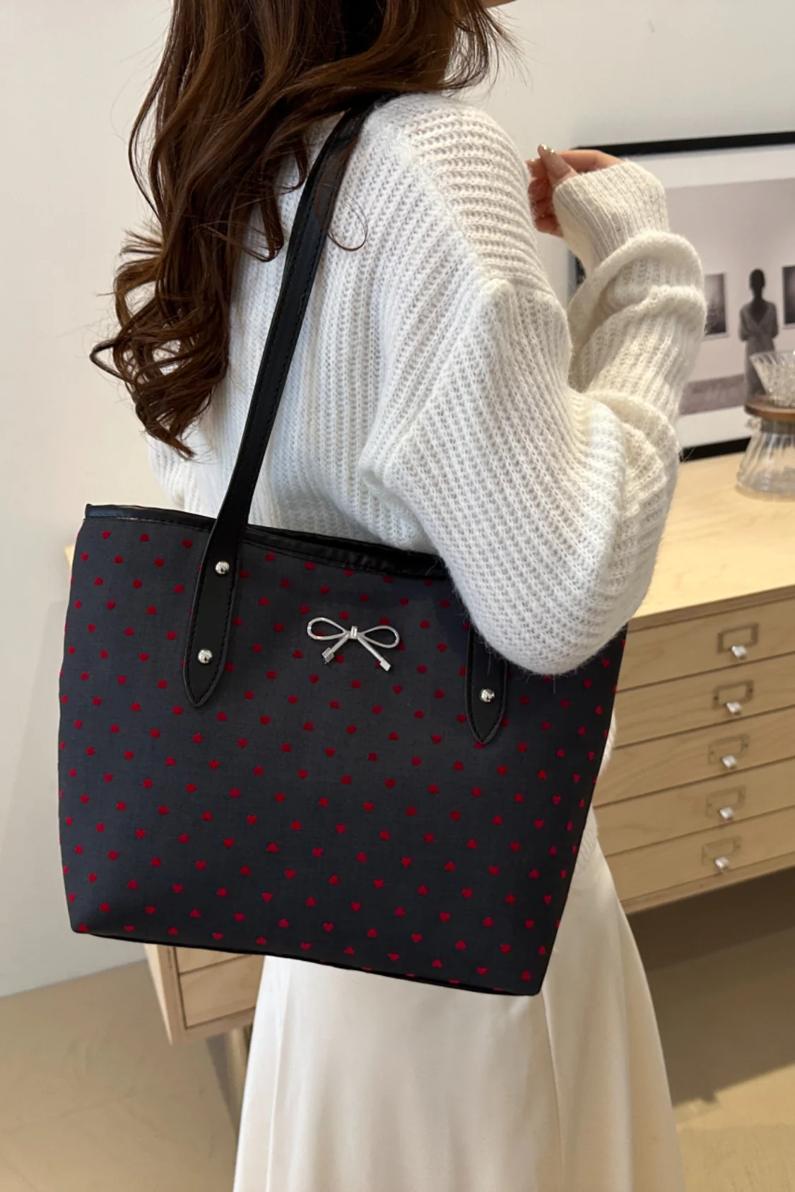Bow Trim Polyester Tote Bag - Image 15
