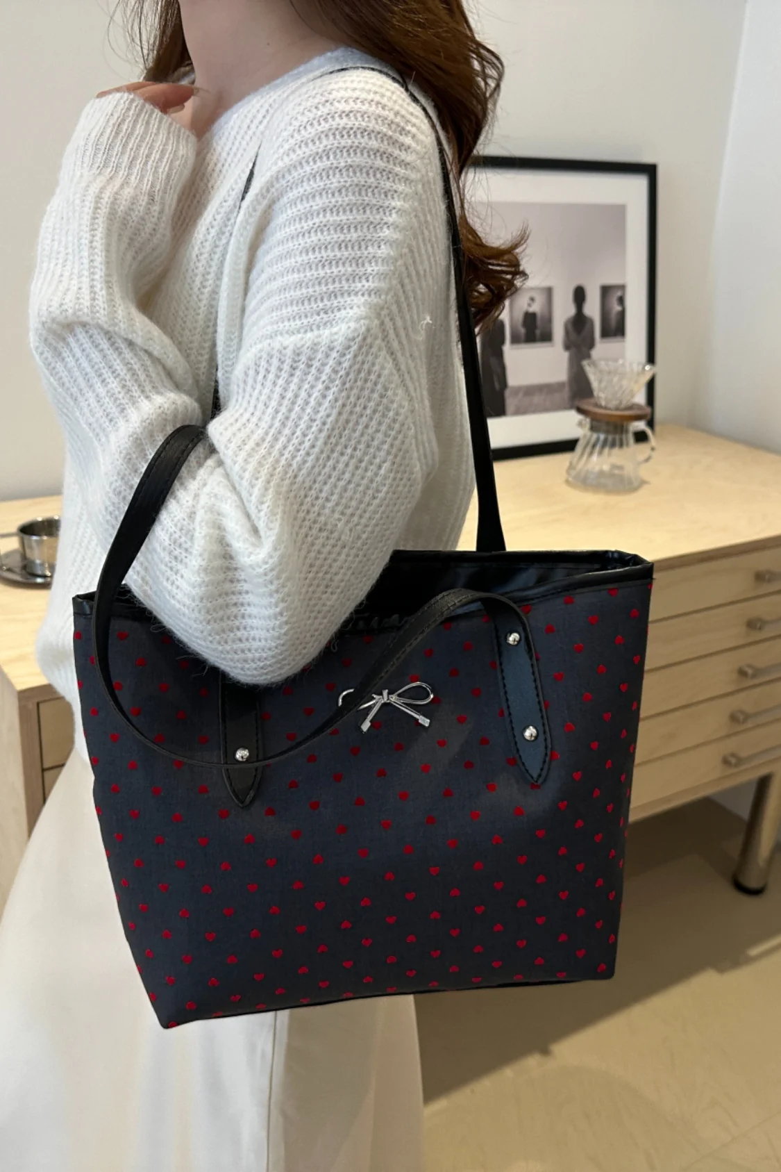 Bow Trim Polyester Tote Bag - Image 16