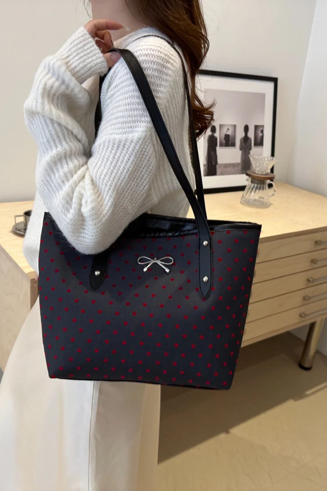 Bow Trim Polyester Tote Bag - Image 18