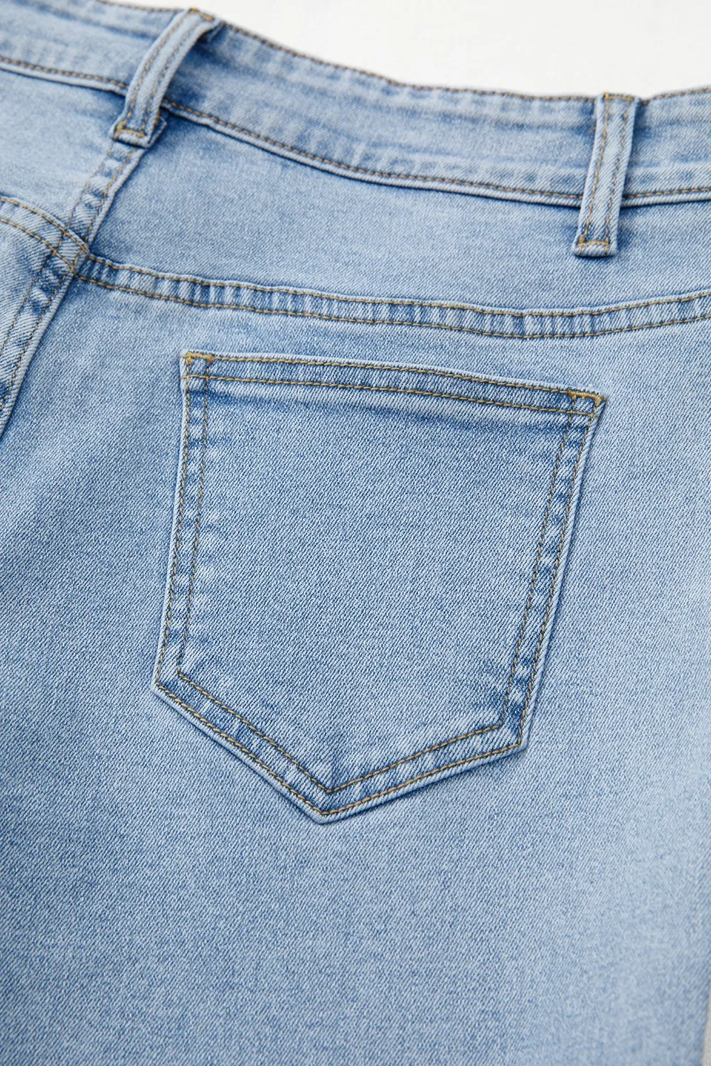 Bowknot Decor Cargo Jeans - Image 7