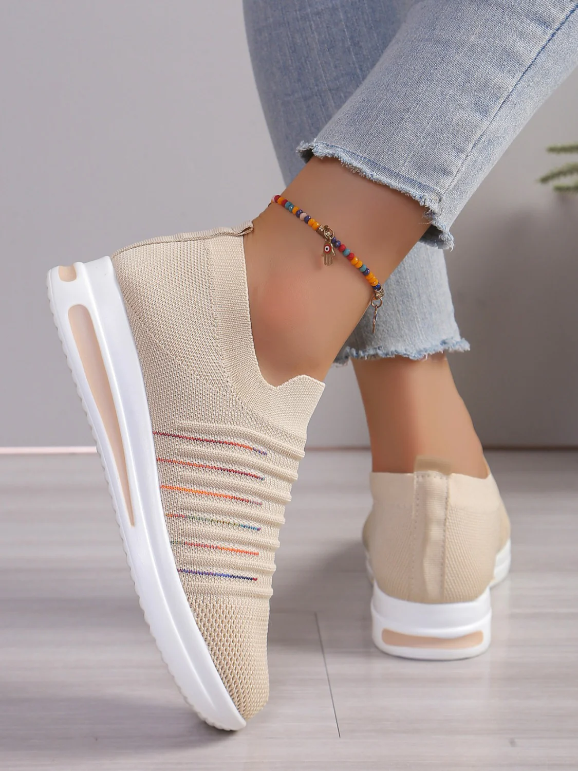 Breathable Mesh Wedge Sneakers - Image 3
