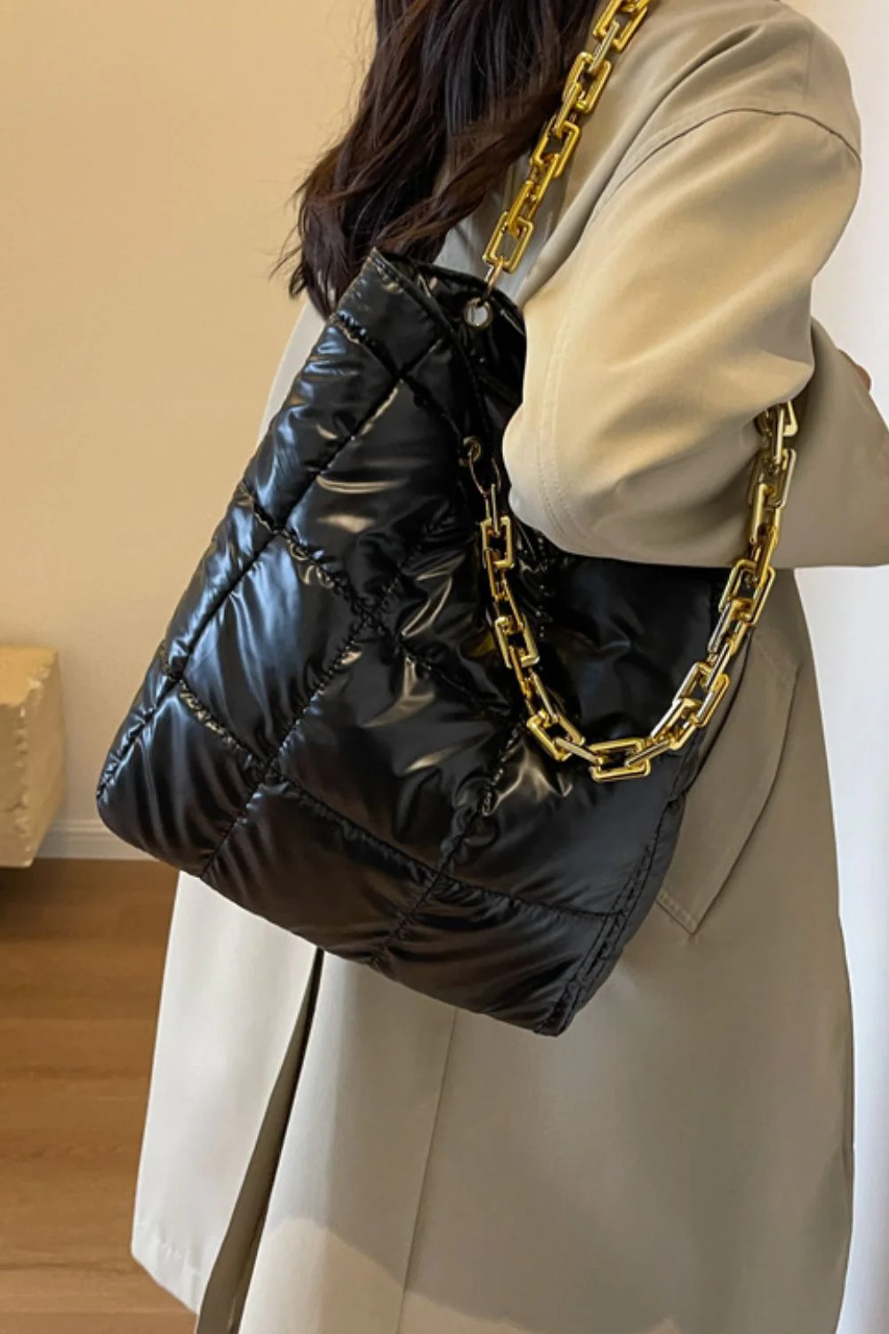 Bubble Texture Chain Handbag - Image 3