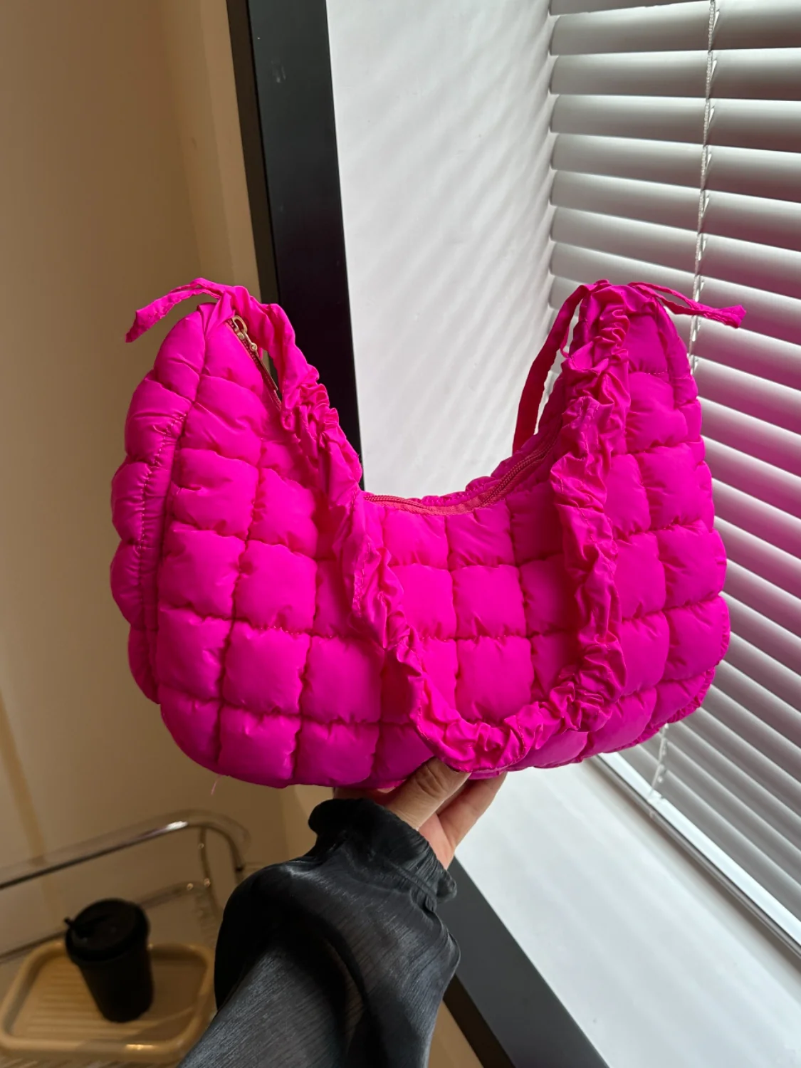 Bubble Texture Ruched Strap Quilted Shoulder Bag - Image 3