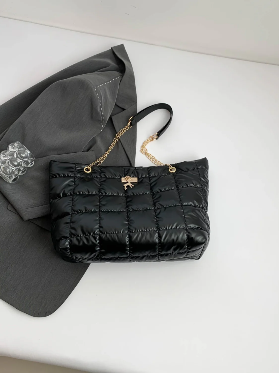 Bubble Texture Tote Bag - Image 11