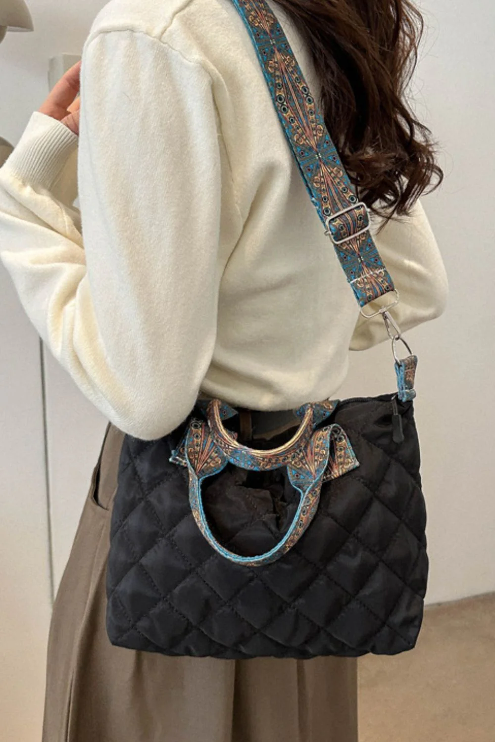 Bubble Textured Printed Strap Handbag - Image 14