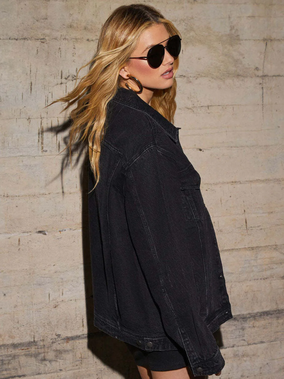 Button Up Collared Neck Denim Jacket - Image 7