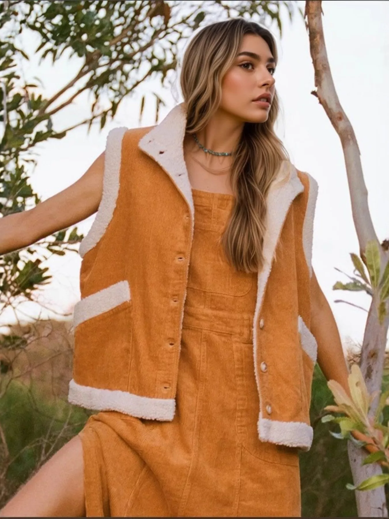 Button Up Sherpa Vest Coat - Image 3