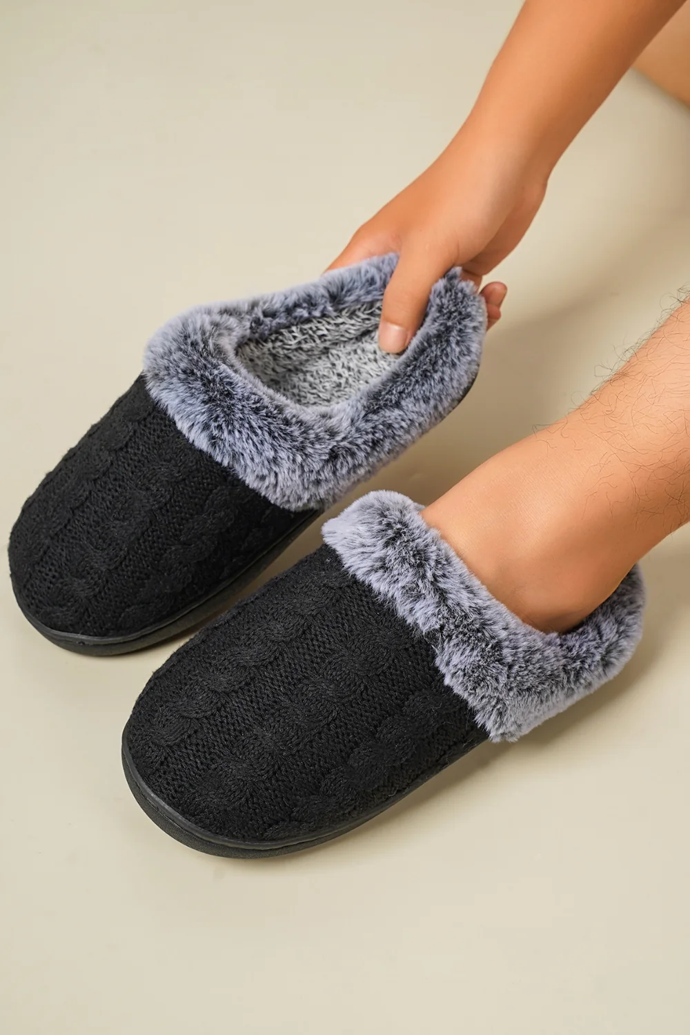 Cable-Knit Fluff Round Toe Slippers - Image 7