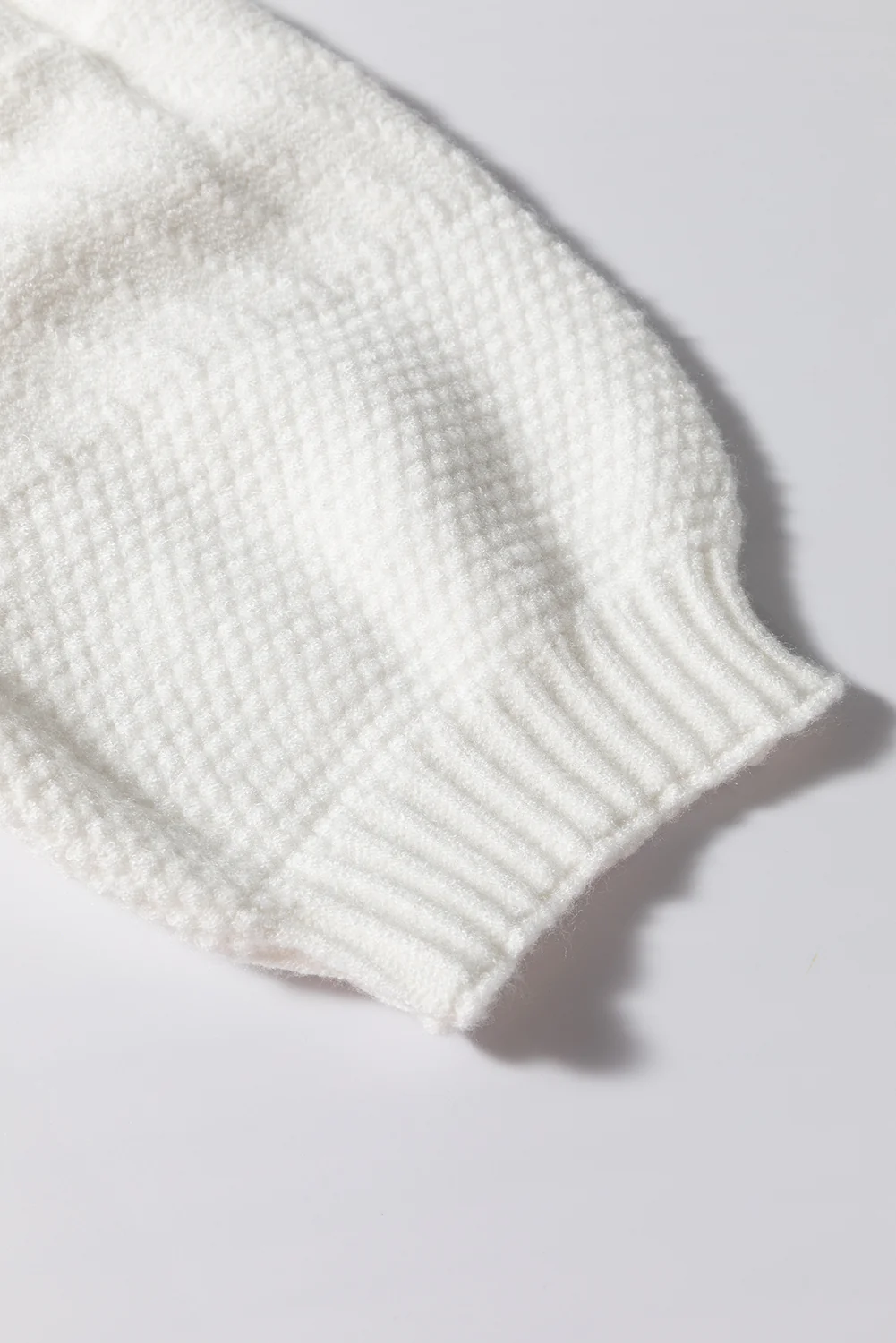 Cable Knit Round Neck Half Sleeve Sweater - Image 9