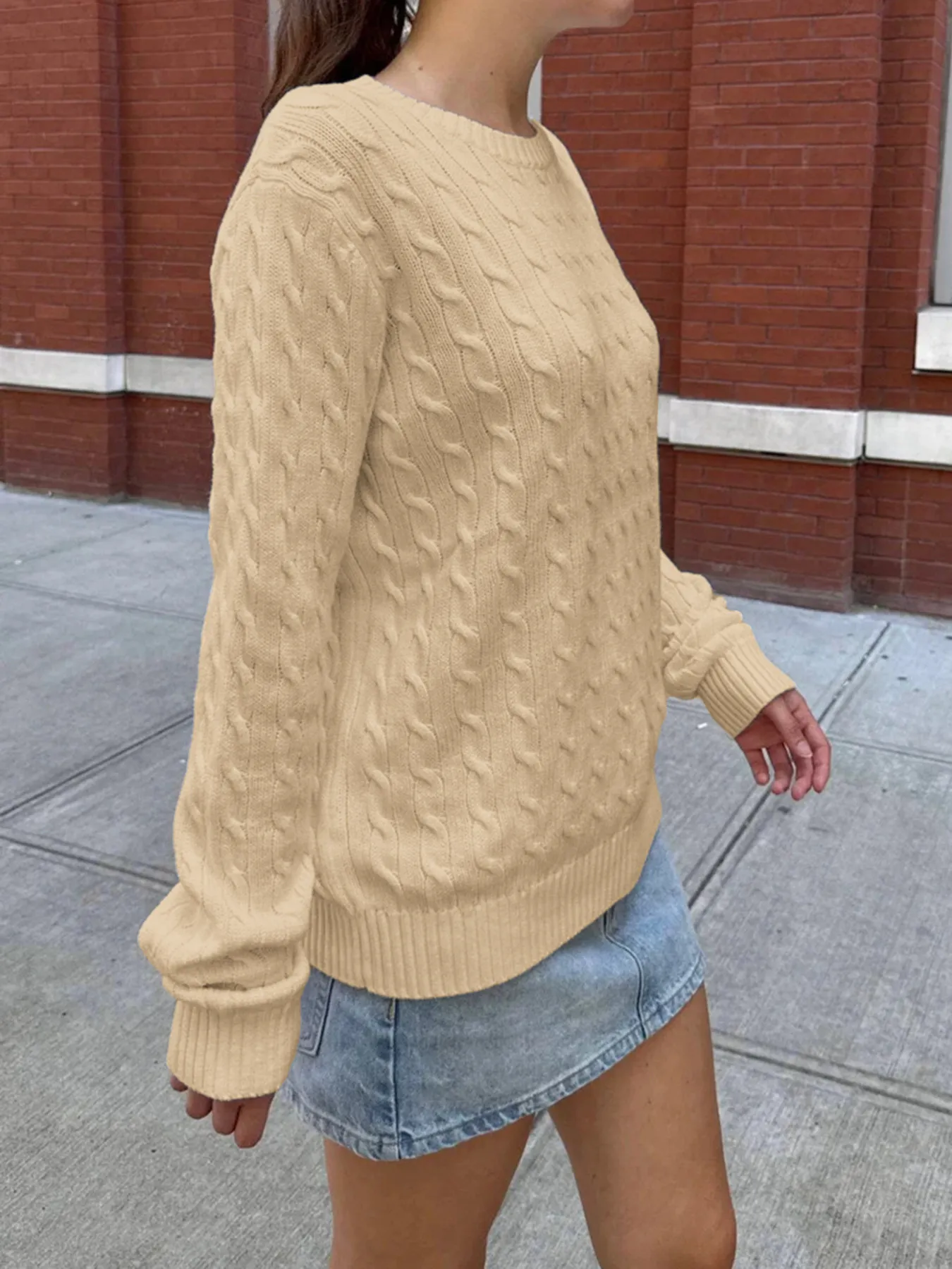 Cable-Knit Round Neck Pullover Sweater - Image 14