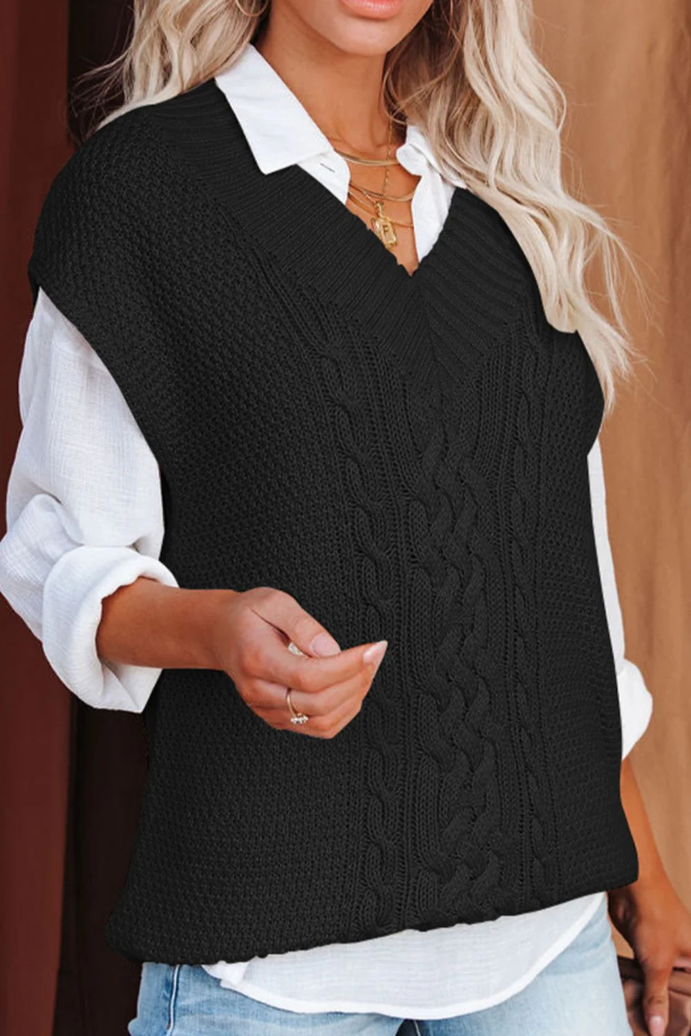 Cable-Knit V-Neck Sweater Vest - Image 21