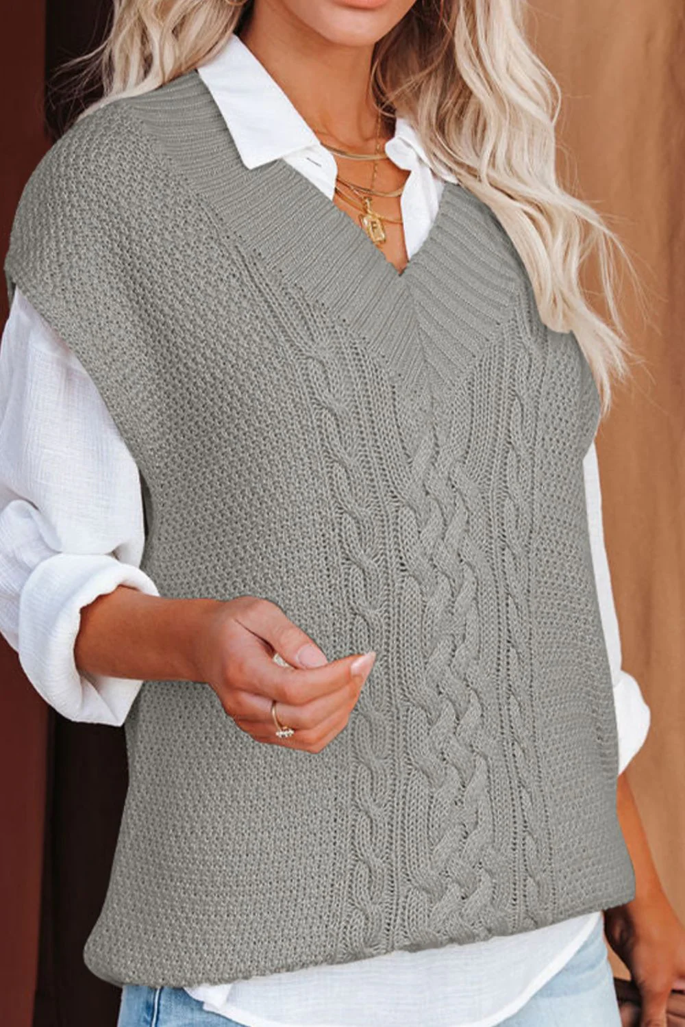 Cable-Knit V-Neck Sweater Vest - Image 29