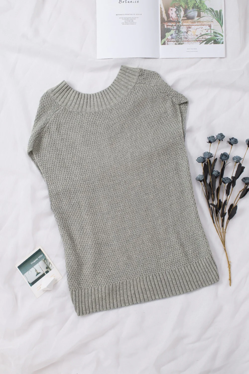 Cable-Knit V-Neck Sweater Vest - Image 32