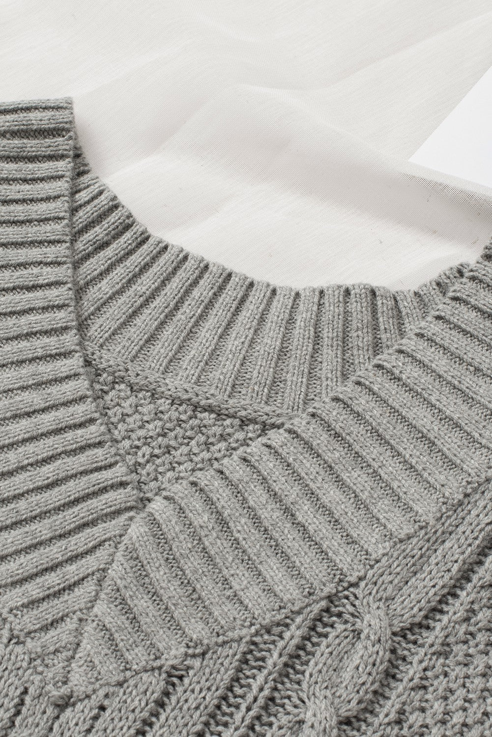 Cable-Knit V-Neck Sweater Vest - Image 33
