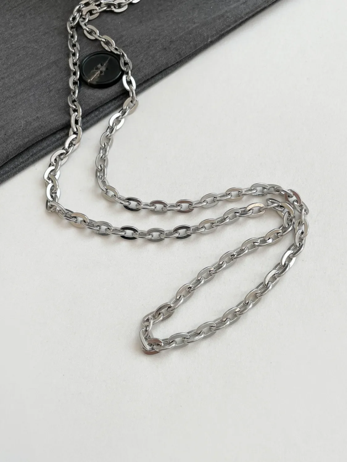 Chain Strap Bucket Bag - Image 7