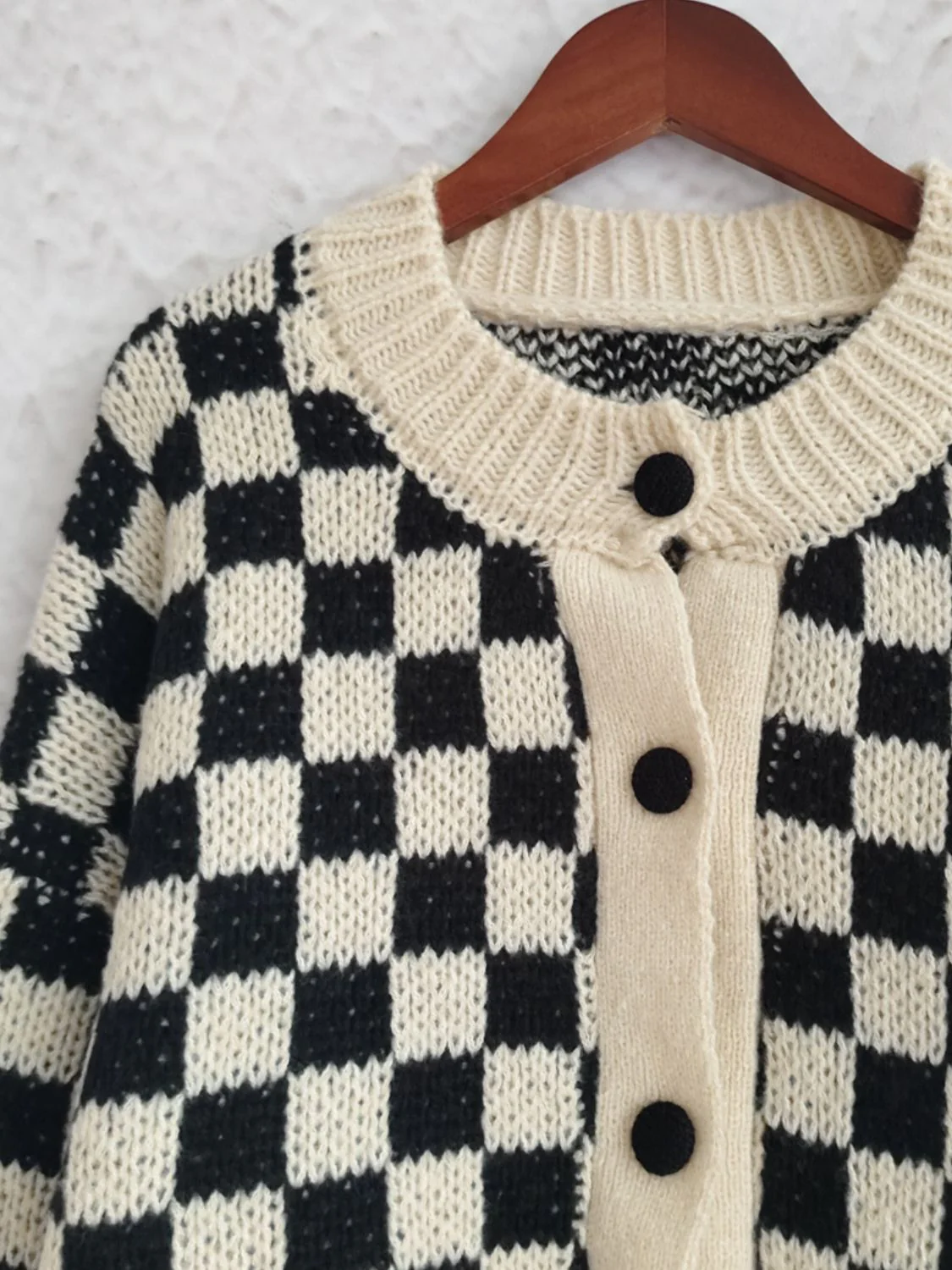 Checkered Button Up Round Neck Cardigan - Image 6