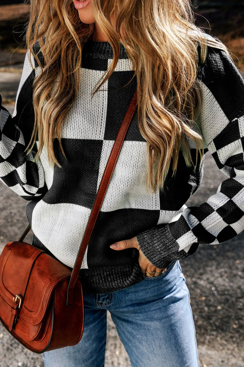 Checkered Round Neck Drop Shoulder Sweater - Image 17