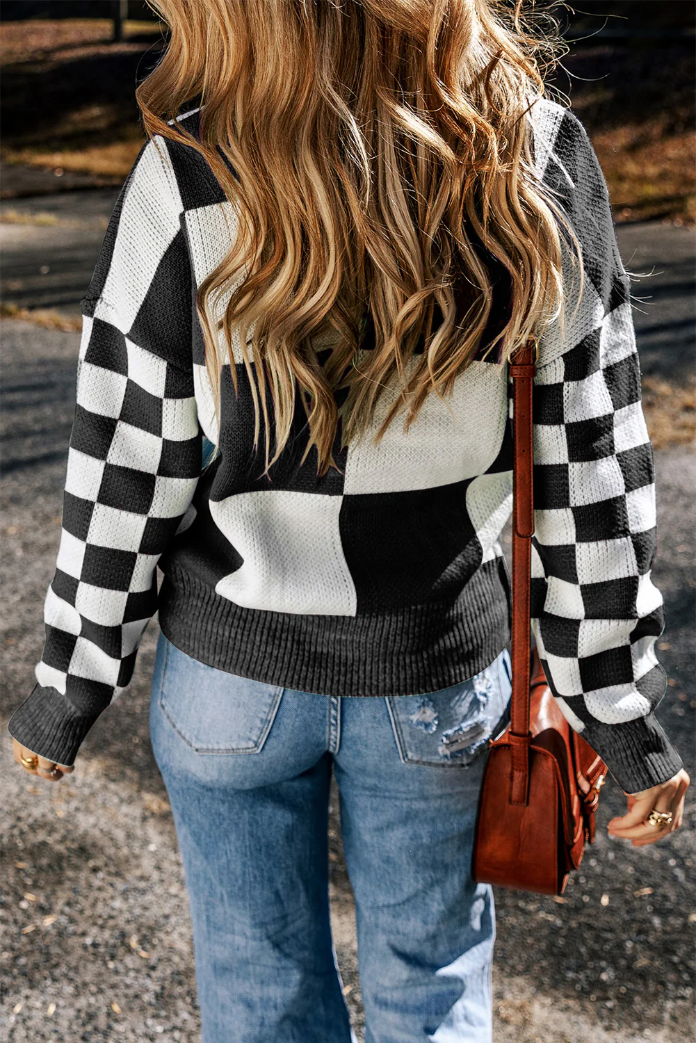 Checkered Round Neck Drop Shoulder Sweater - Image 20