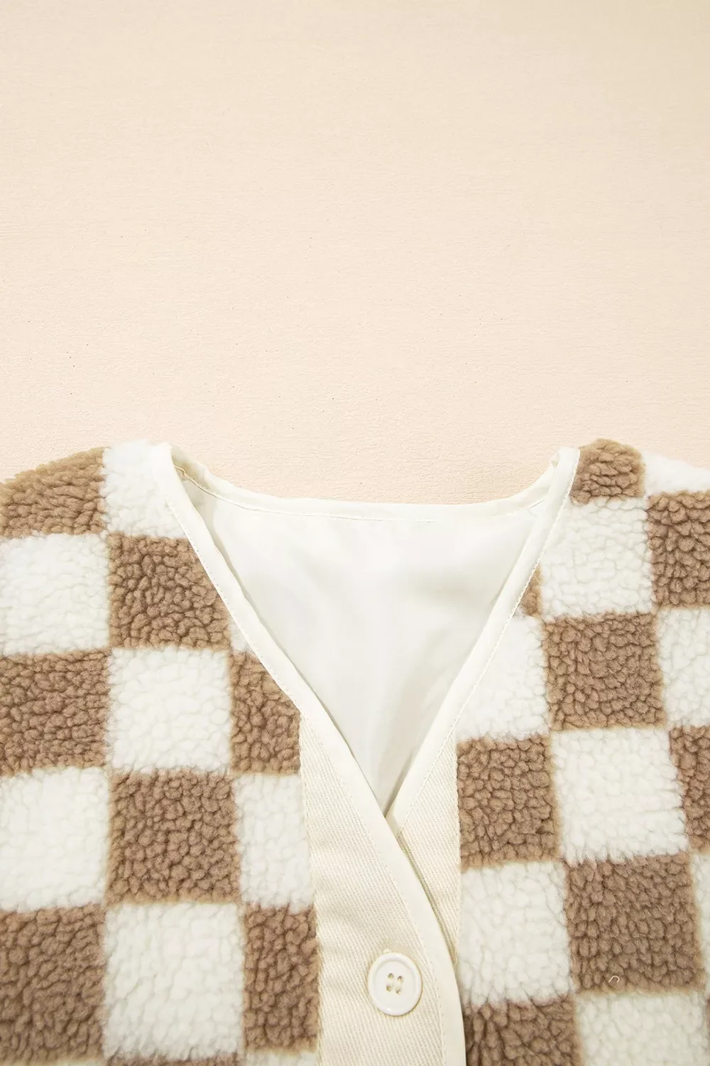 Checkered Sherpa Oversized Button Up Jacket - Image 7