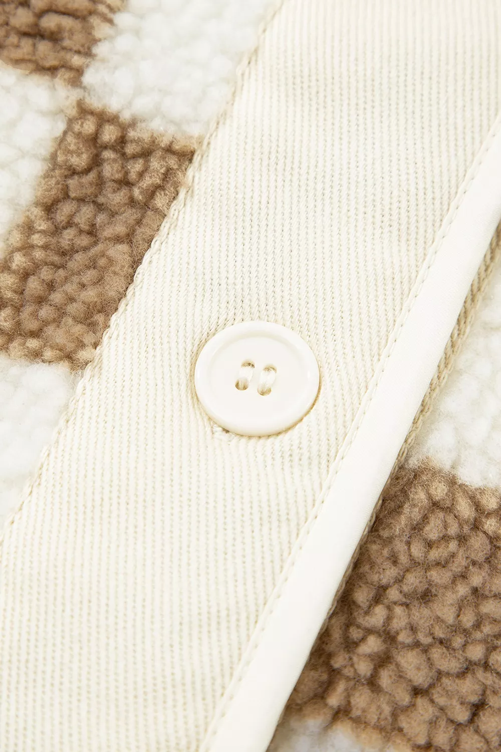 Checkered Sherpa Oversized Button Up Jacket - Image 8