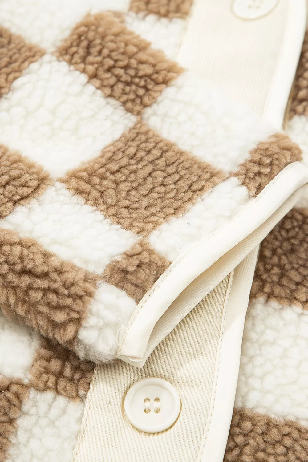Checkered Sherpa Oversized Button Up Jacket - Image 9