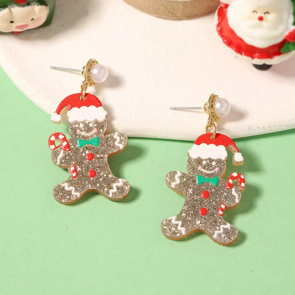 Christmas Gingerbread Man Dangle Earrings - Image 3